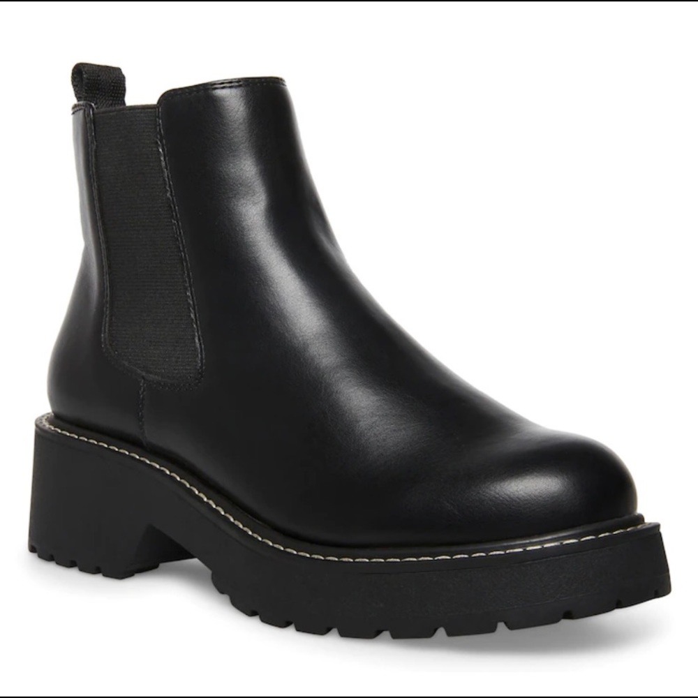 Steve Madden Chelsea Boots